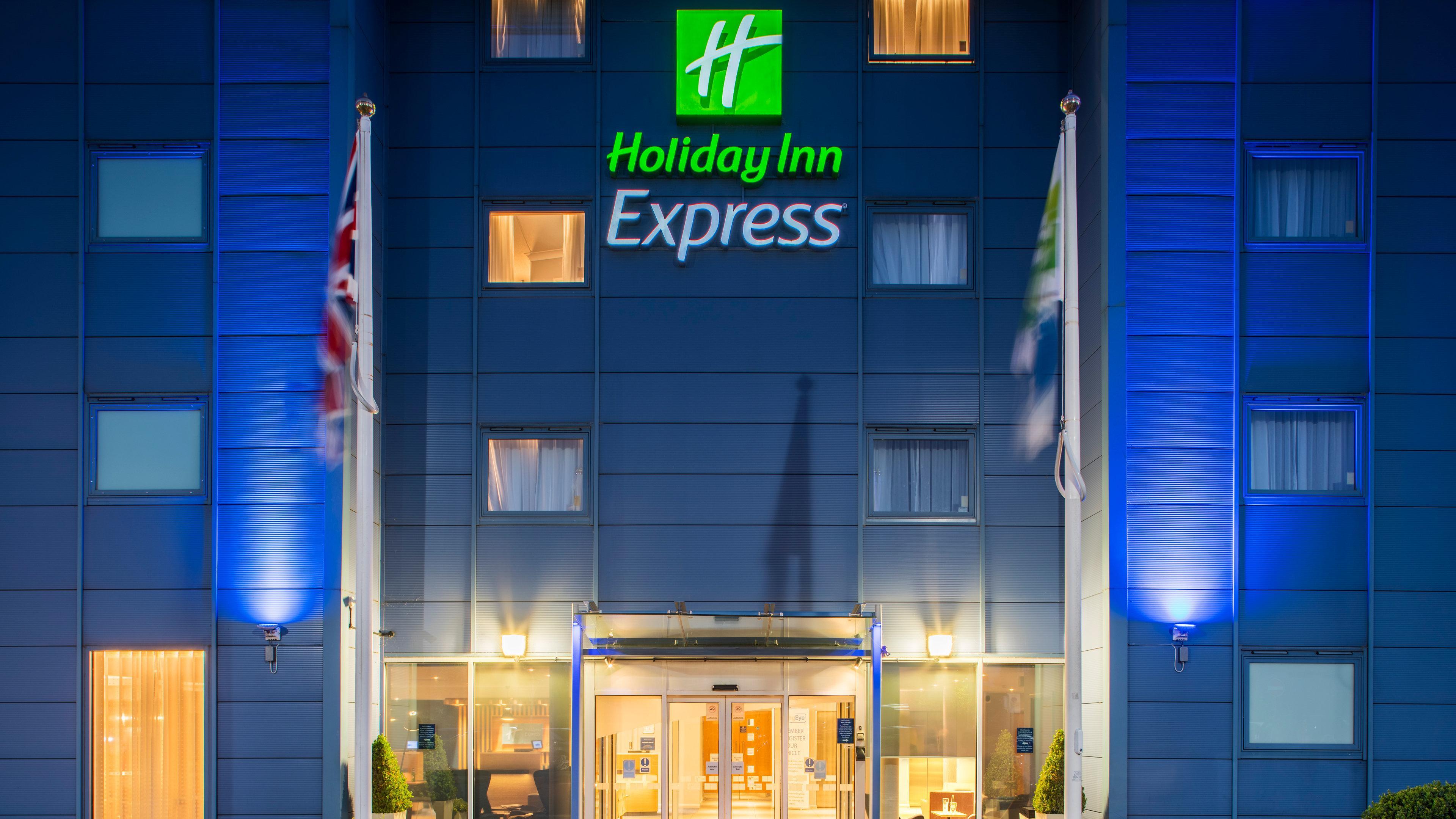 Holiday Inn Express Oxford Kassam Stadium, An Ihg Hotel Exterior foto