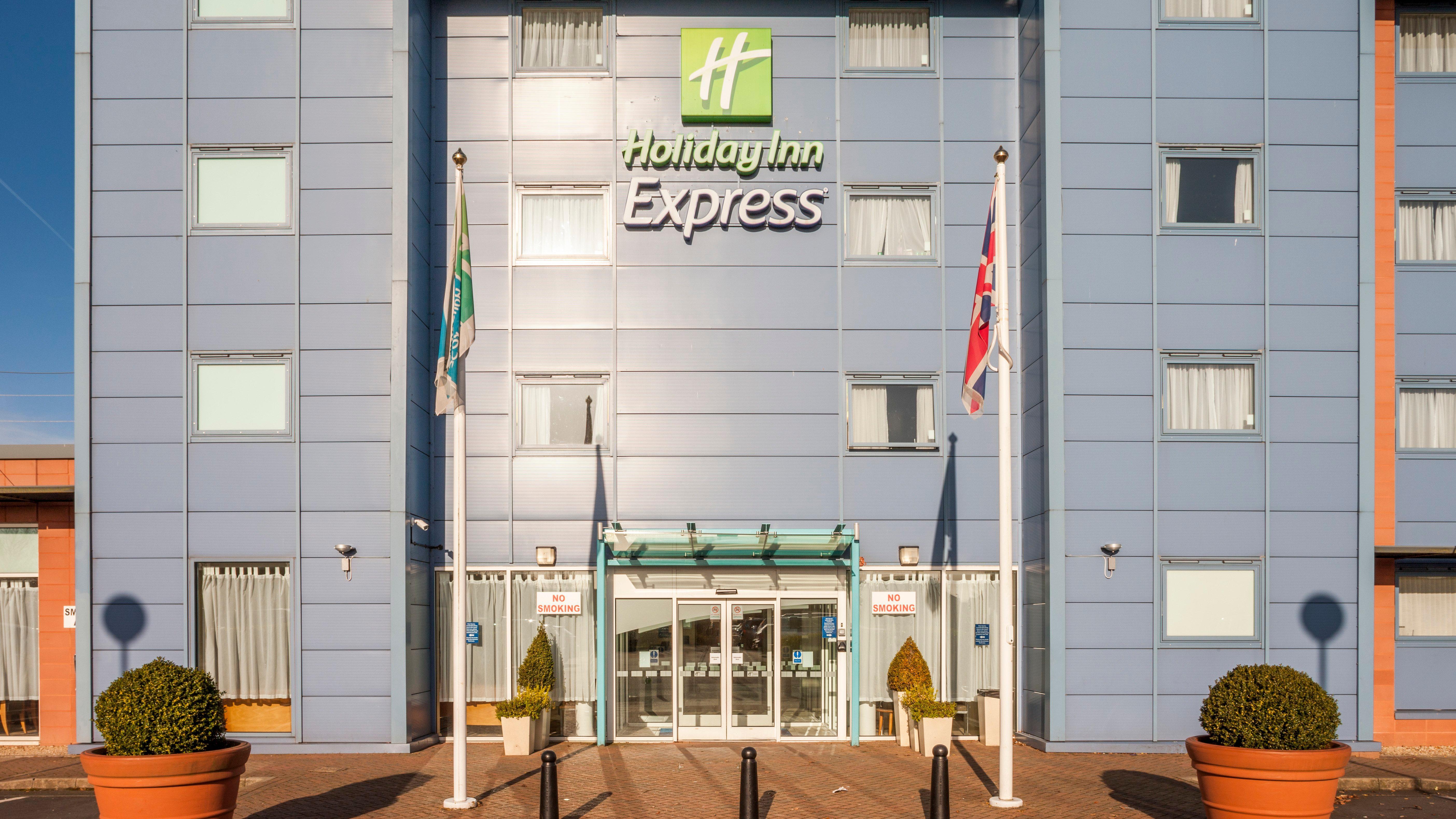 Holiday Inn Express Oxford Kassam Stadium, An Ihg Hotel Exterior foto